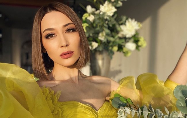 Певица Лола оставила пост в Instagram, выразив обеспокоенность за будущее Узбекистана