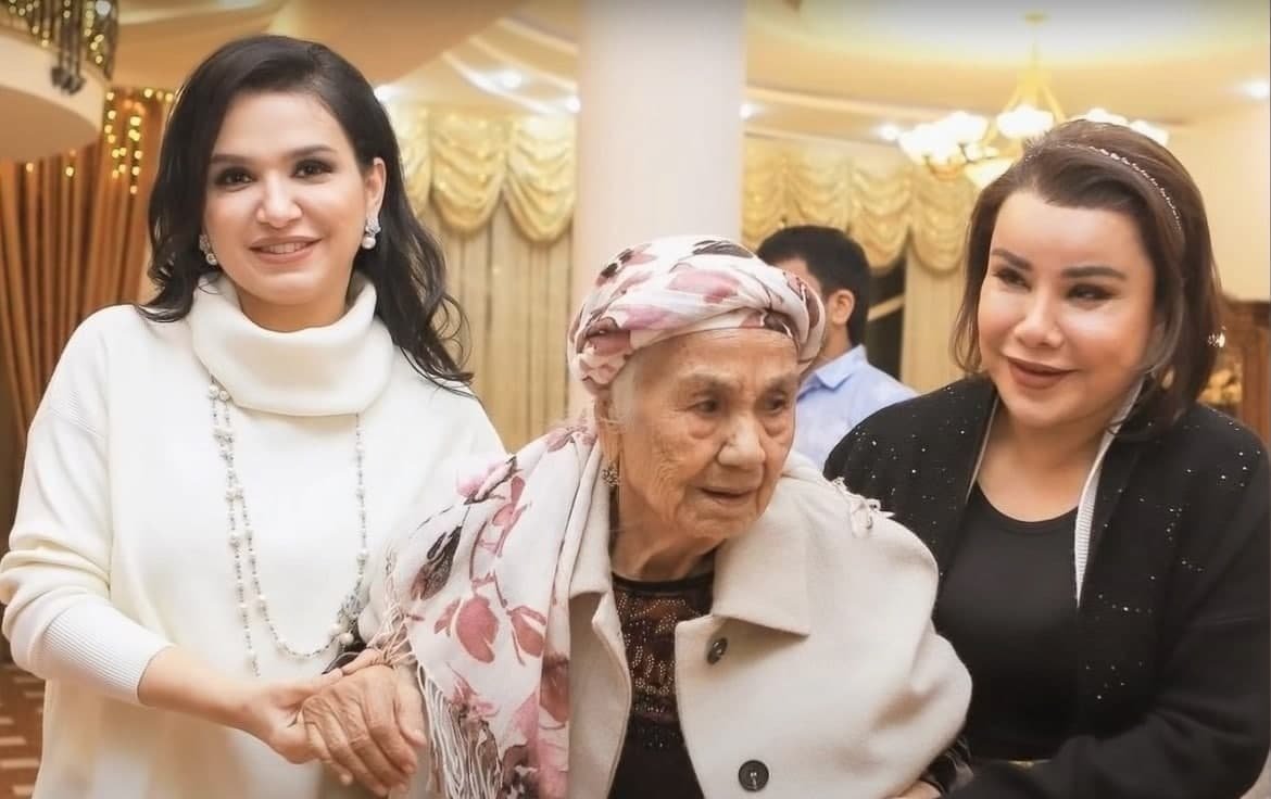 Скончалась мать народной артистки Узбекистана Юлдуз Усмоновой