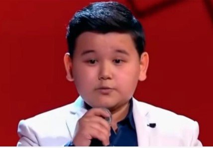 «Понятно, что вы из Шымкента»: 11-летняя Сагын Омирбай впечатлила судей российского шоу