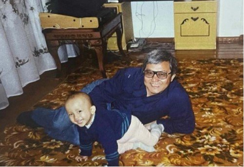 Счастливый малыш: Али Окапов растрогал сердца многих, опубликовав фото с отцом